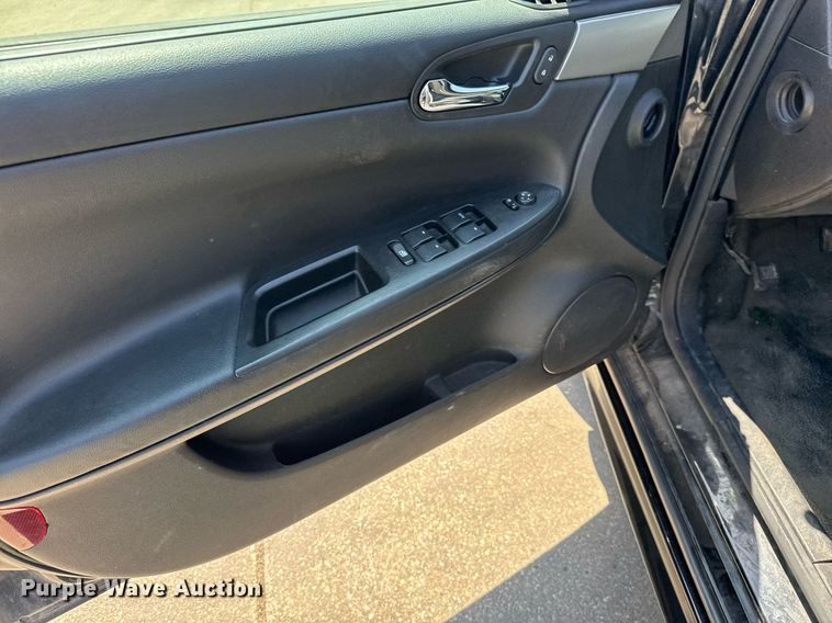 image for item EQ1294 2015 Chevrolet Impala Police Cruiser 