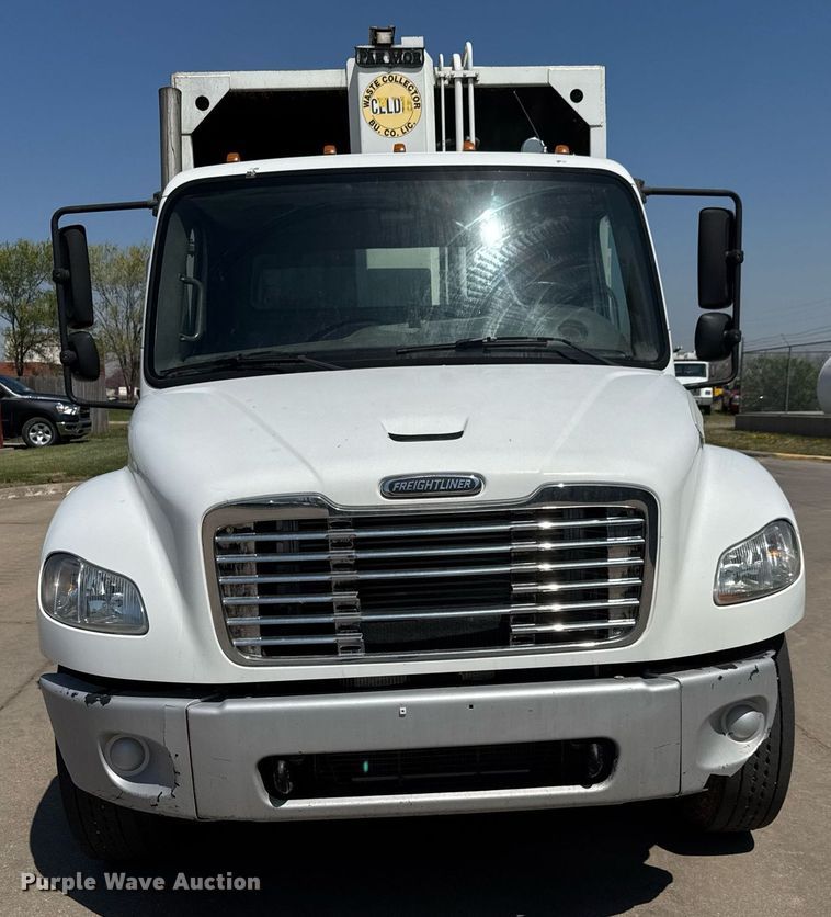 image for item EQ1295 2006 Freightliner Business Class M2 refuse truck