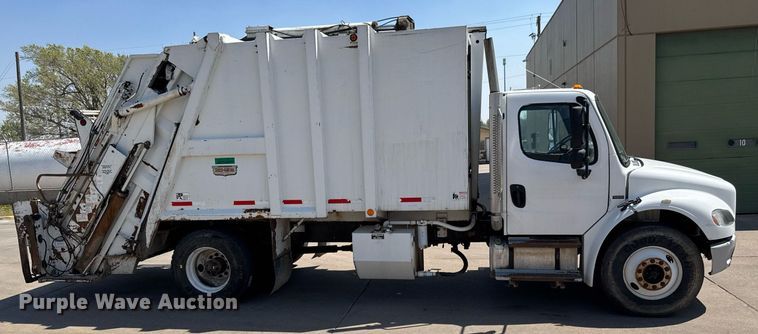 image for item EQ1295 2006 Freightliner Business Class M2 refuse truck