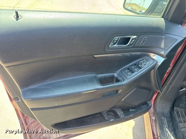 image for item EQ1297 2016 Ford Explorer Police Interceptor  SUV