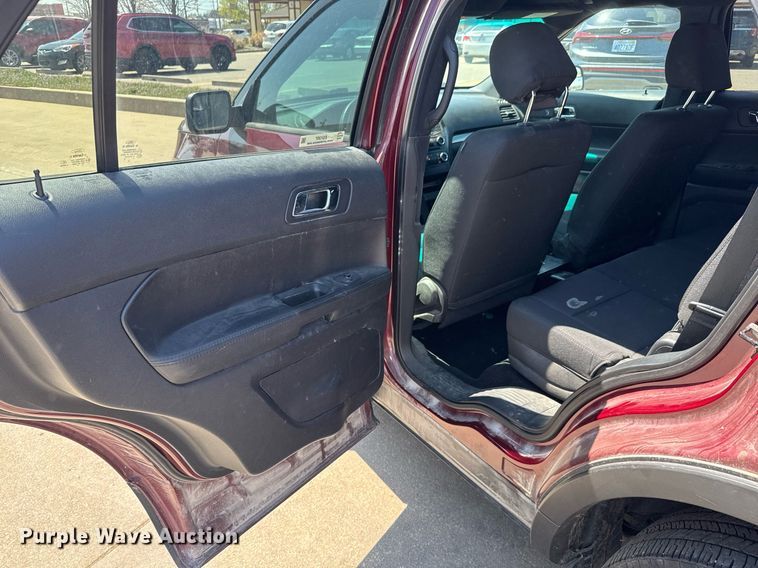 image for item EQ1297 2016 Ford Explorer Police Interceptor  SUV