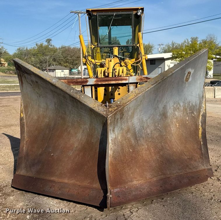 image for item EQ1300 1978 Caterpillar 120G motor grader