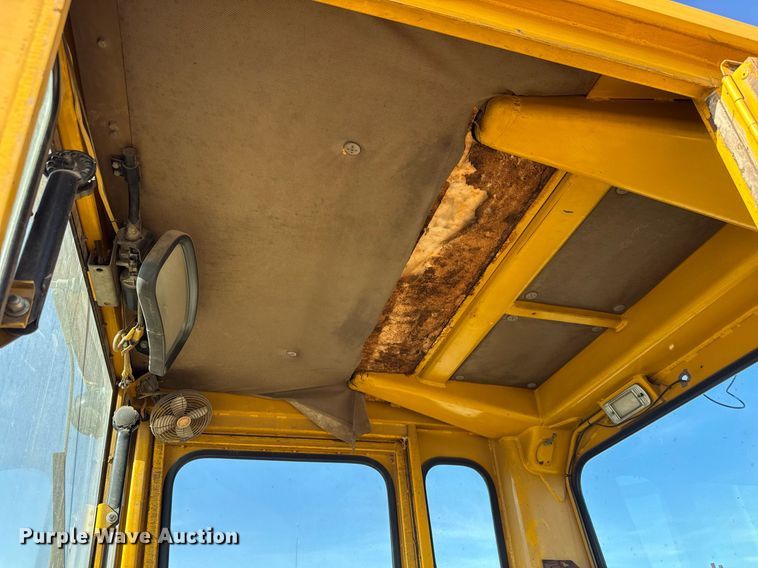 image for item EQ1300 1978 Caterpillar 120G motor grader