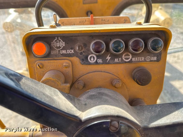 image for item EQ1300 1978 Caterpillar 120G motor grader
