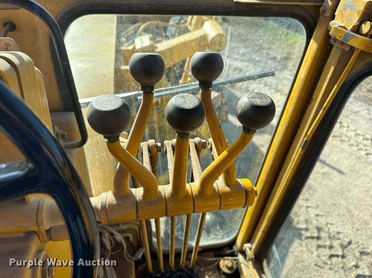 image for item EQ1300 1978 Caterpillar 120G motor grader