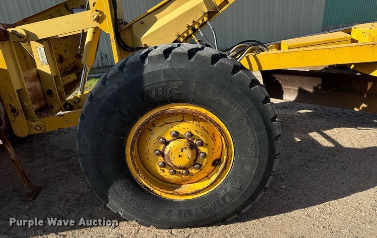 image for item EQ1300 1978 Caterpillar 120G motor grader