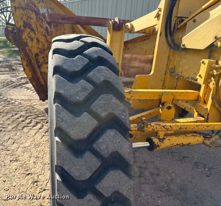 image for item EQ1300 1978 Caterpillar 120G motor grader