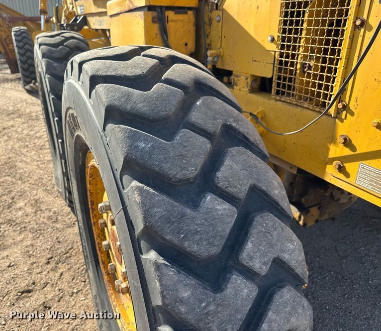 image for item EQ1300 1978 Caterpillar 120G motor grader