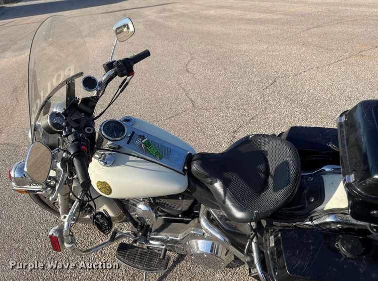 image for item EQ1302 2005 Harley Davidson FLHPI Police motorcycle