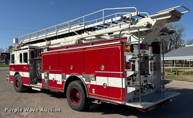 image for item EQ1303 1993 Pierce Lance quint fire truck