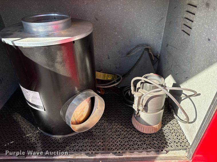 image for item EQ1303 1993 Pierce Lance quint fire truck