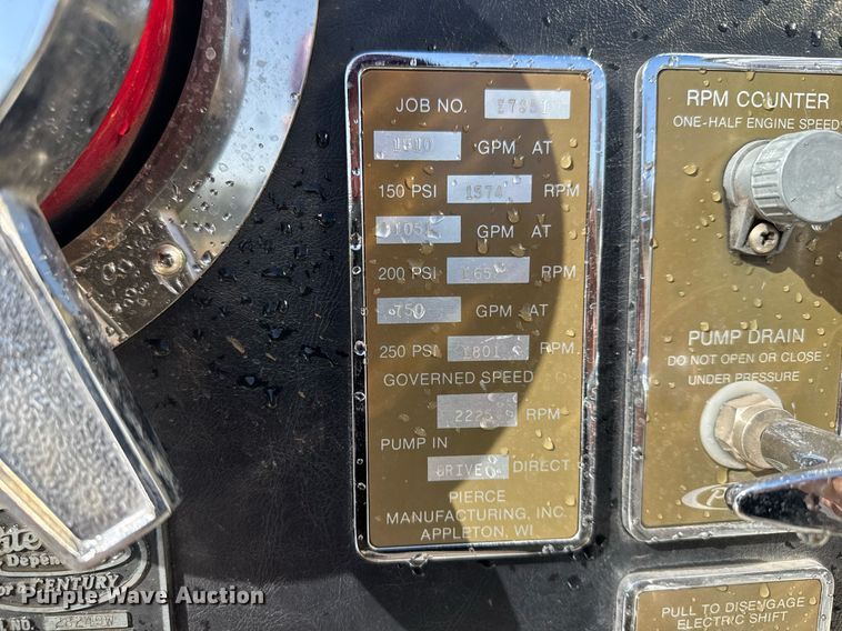 image for item EQ1303 1993 Pierce Lance quint fire truck