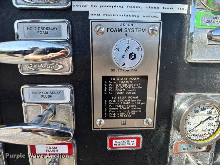 image for item EQ1303 1993 Pierce Lance quint fire truck