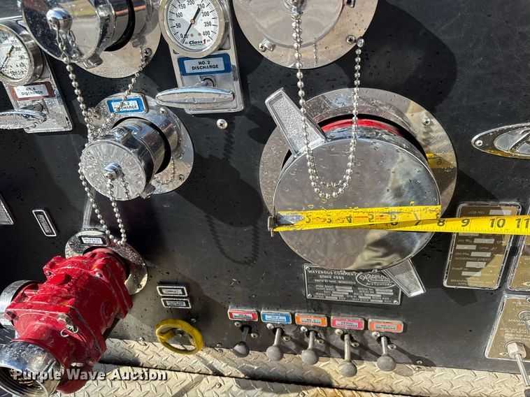 image for item EQ1303 1993 Pierce Lance quint fire truck