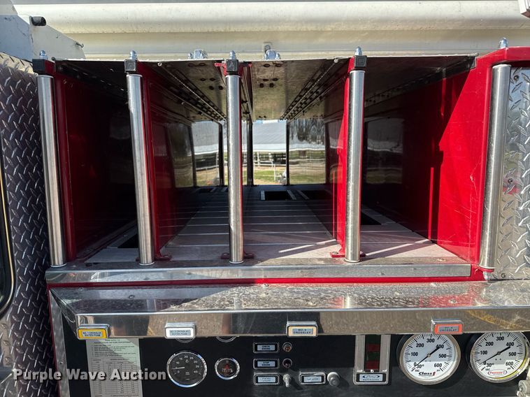 image for item EQ1303 1993 Pierce Lance quint fire truck