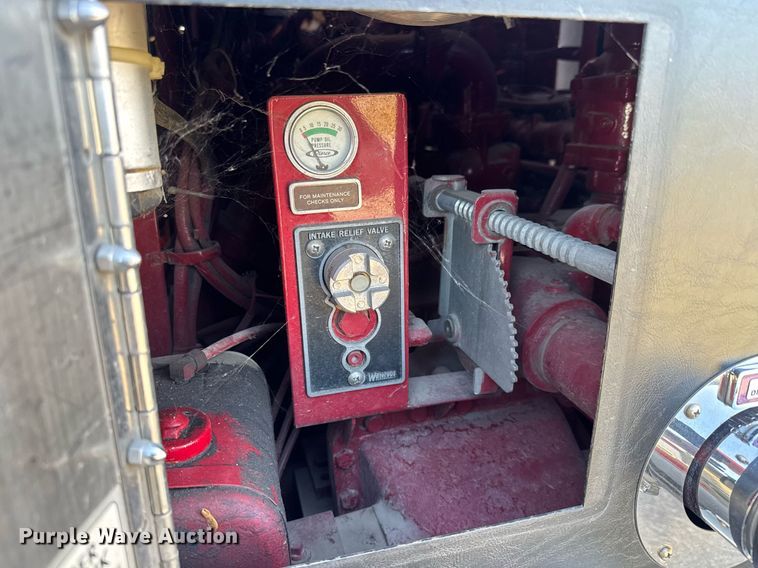 image for item EQ1303 1993 Pierce Lance quint fire truck