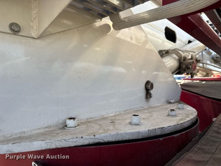 image for item EQ1303 1993 Pierce Lance quint fire truck