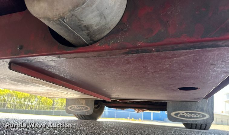 image for item EQ1303 1993 Pierce Lance quint fire truck