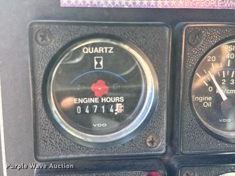 image for item EQ1303 1993 Pierce Lance quint fire truck