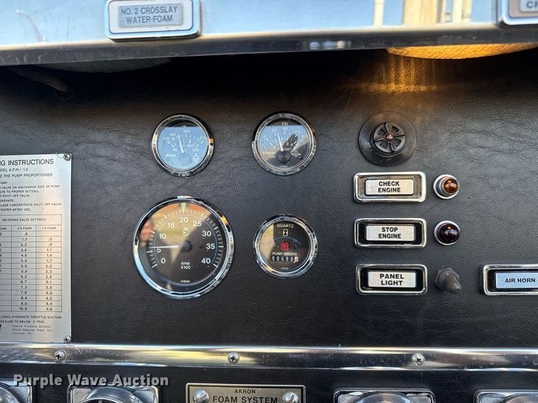 image for item EQ1303 1993 Pierce Lance quint fire truck