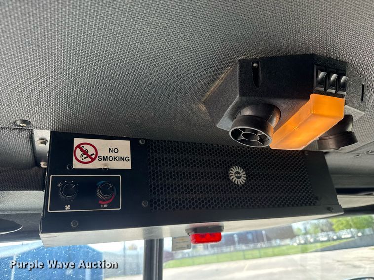 image for item EQ1303 1993 Pierce Lance quint fire truck