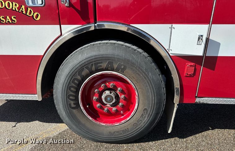 image for item EQ1303 1993 Pierce Lance quint fire truck