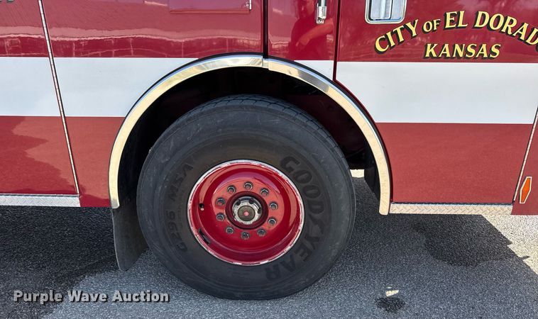 image for item EQ1303 1993 Pierce Lance quint fire truck
