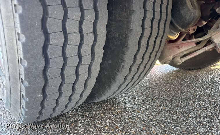 image for item EQ1303 1993 Pierce Lance quint fire truck