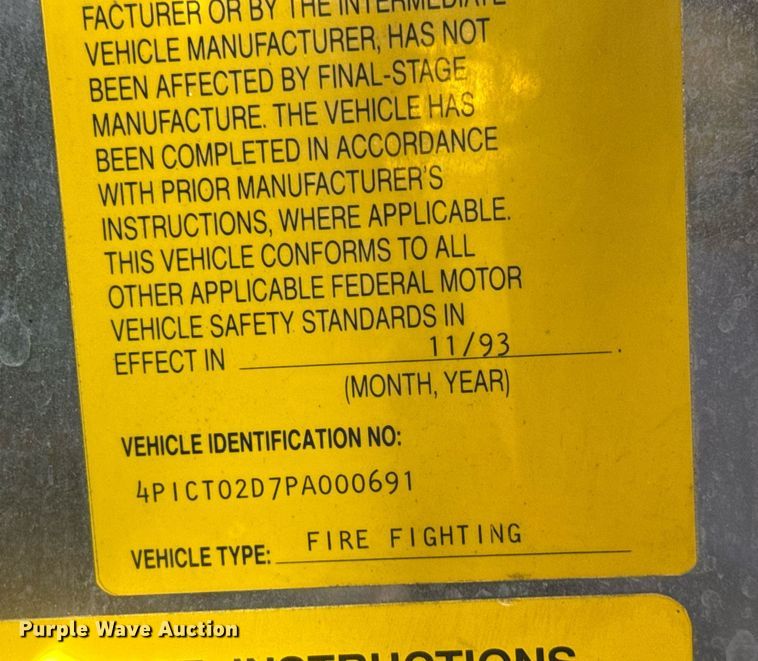 image for item EQ1303 1993 Pierce Lance quint fire truck