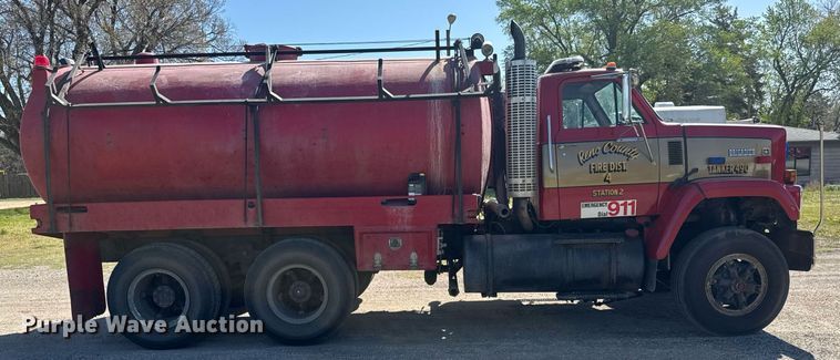 image for item EQ1308 1979 GMC Brigadier tank truck