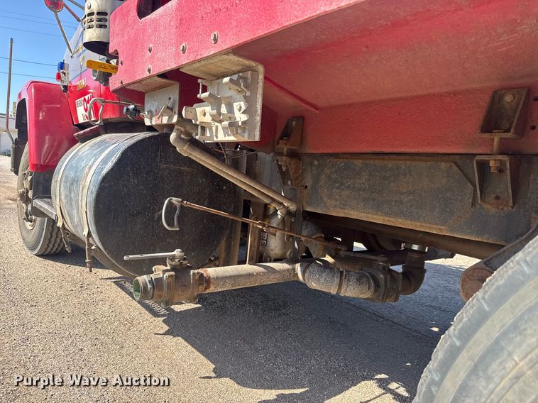 image for item EQ1308 1979 GMC Brigadier tank truck