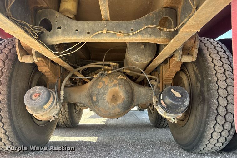 image for item EQ1308 1979 GMC Brigadier tank truck