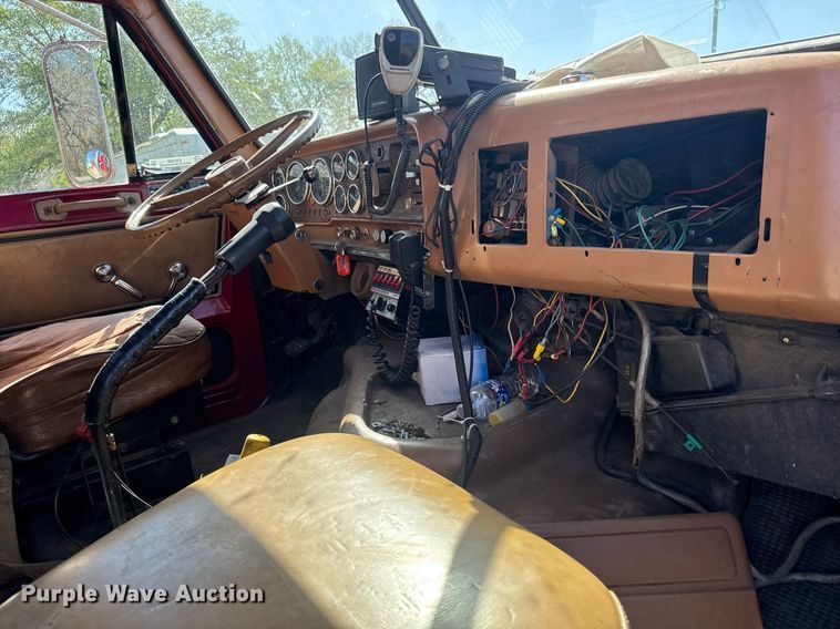 image for item EQ1308 1979 GMC Brigadier tank truck