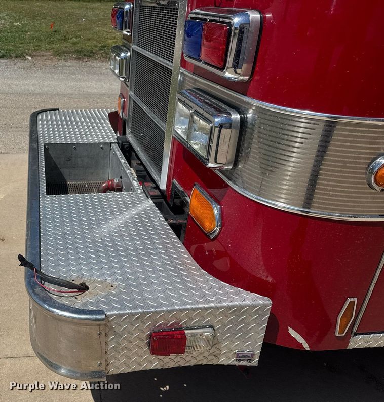 image for item EQ1310 1994 Pierce pumper fire truck