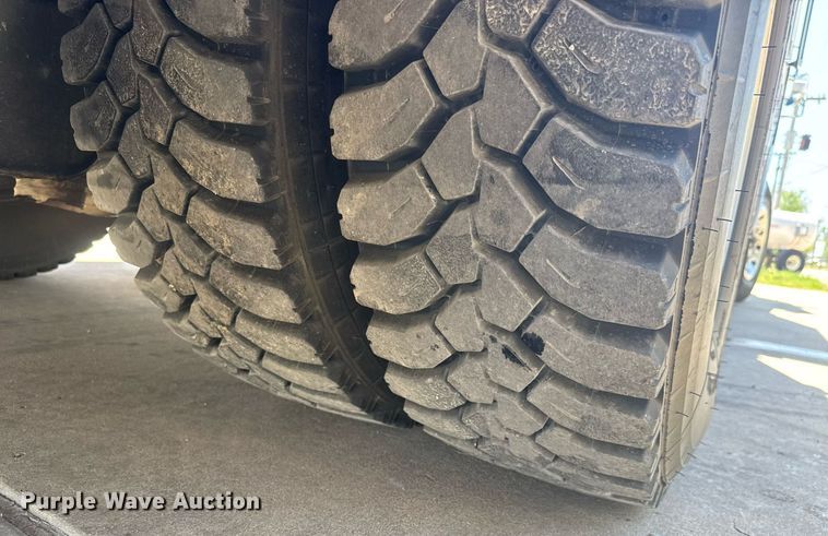 image for item EQ1310 1994 Pierce pumper fire truck