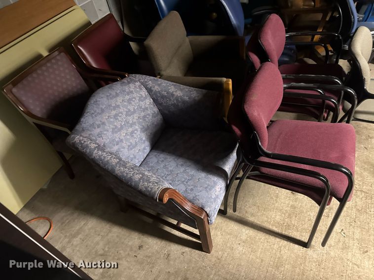 image for item EQ1341 Approximately 26 chairs