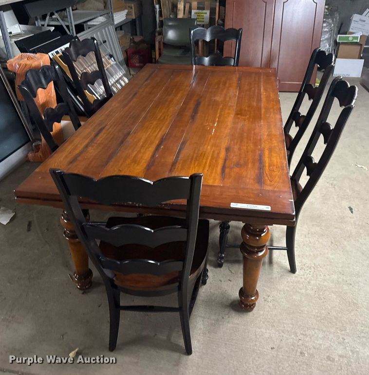 image for item EQ1343 Furniture