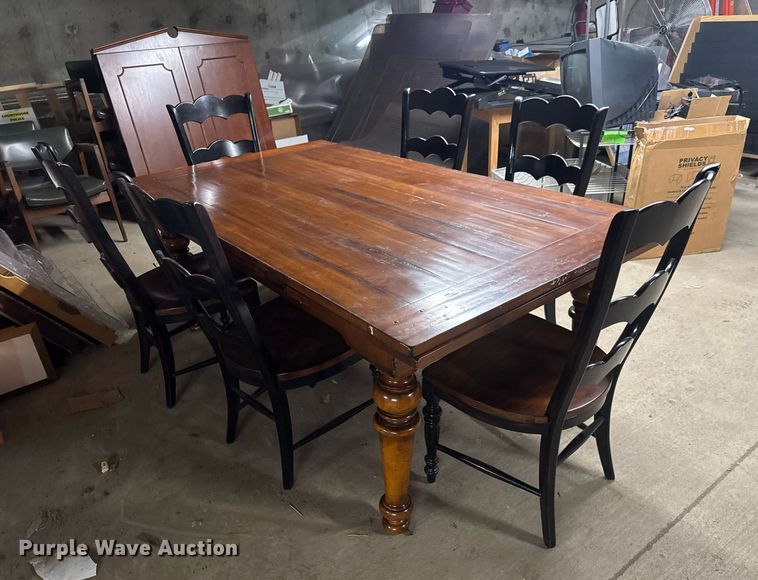 image for item EQ1343 Furniture