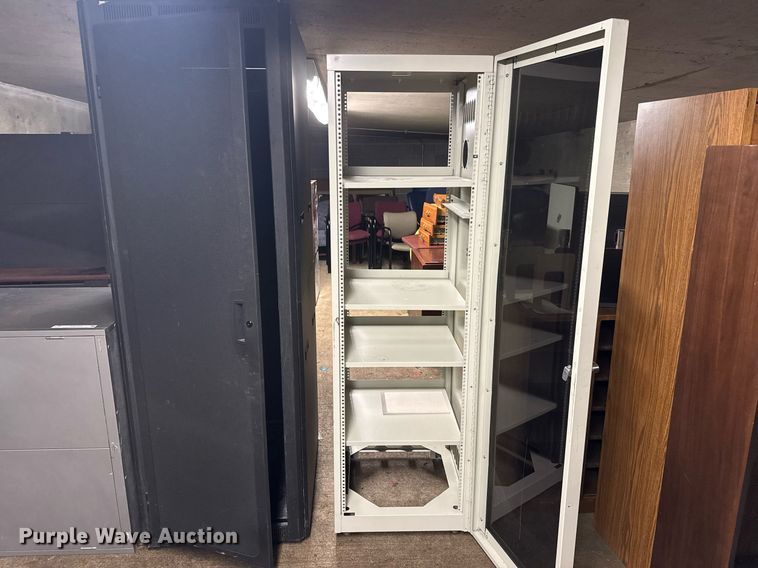 image for item EQ1344 (4) cabinets