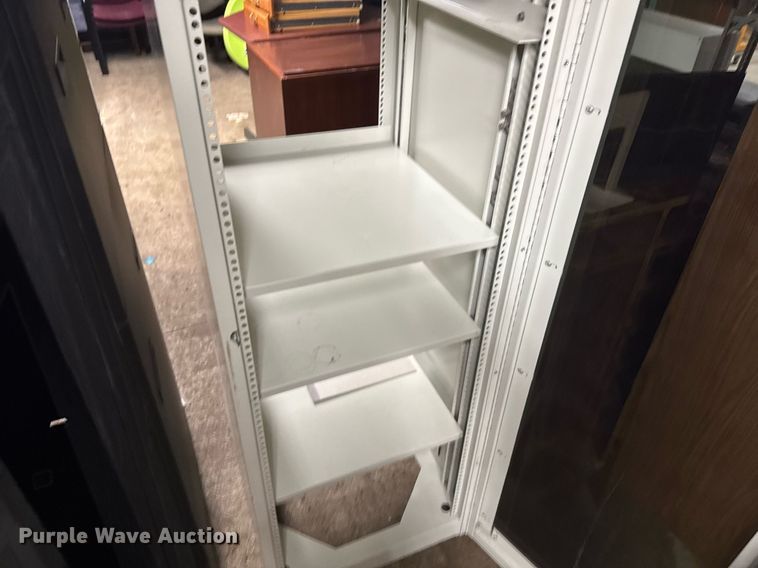 image for item EQ1344 (4) cabinets