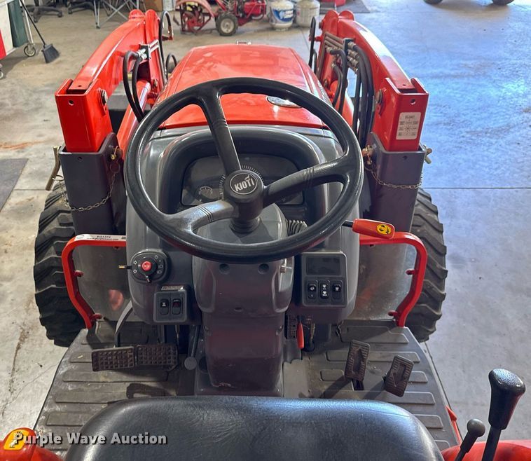image for item EQ1374 2007 Kioti DK45HSE MFWD tractor