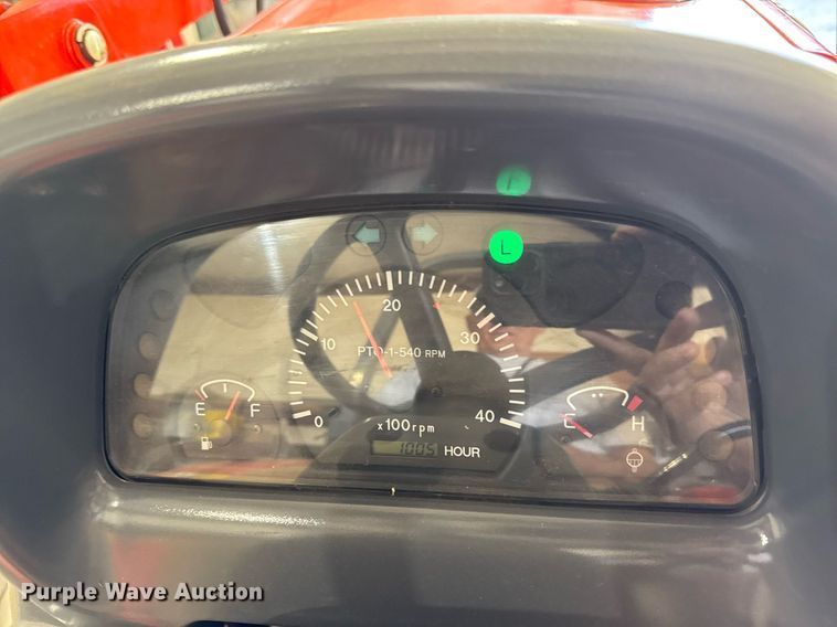 image for item EQ1374 2007 Kioti DK45HSE MFWD tractor