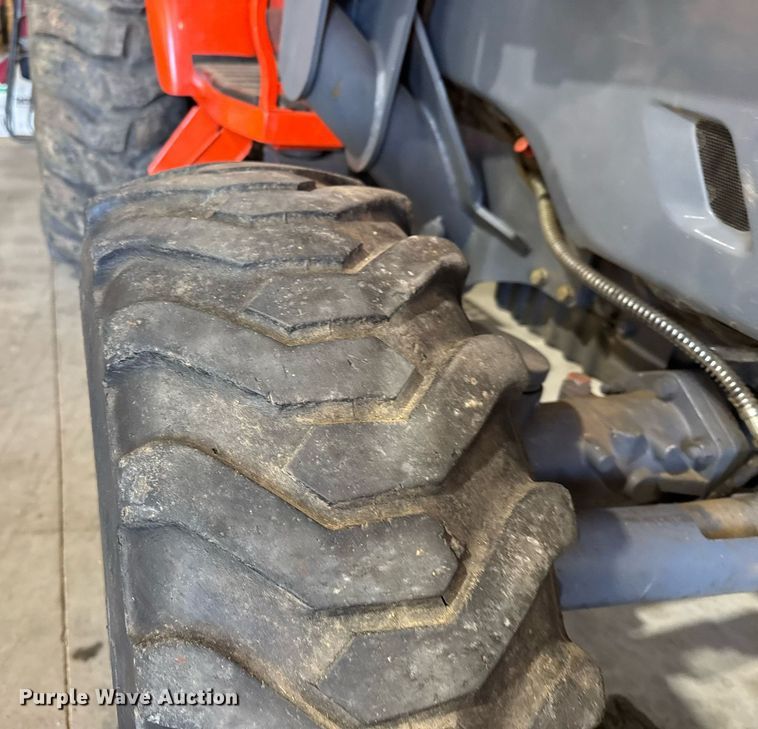 image for item EQ1374 2007 Kioti DK45HSE MFWD tractor