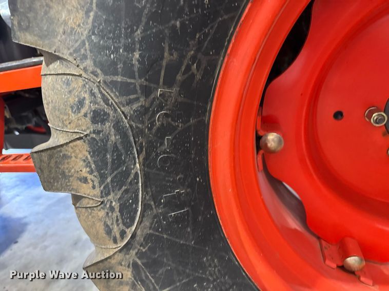 image for item EQ1374 2007 Kioti DK45HSE MFWD tractor