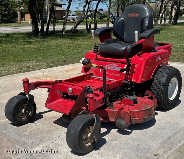 image for item EQ1375 2013 Country Clipper Challenger ZTR lawn mower