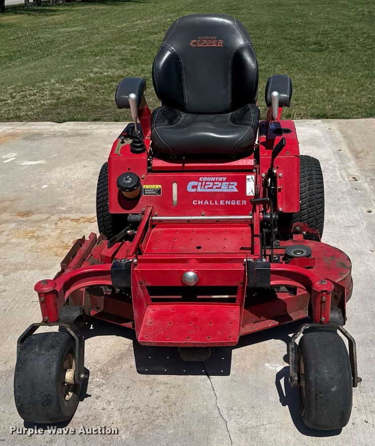 image for item EQ1375 2013 Country Clipper Challenger ZTR lawn mower