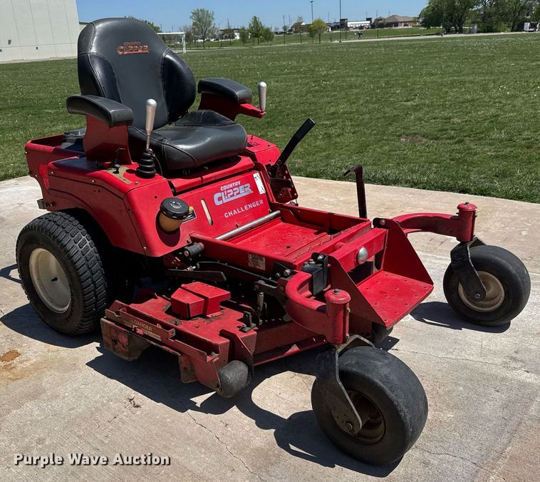 image for item EQ1375 2013 Country Clipper Challenger ZTR lawn mower