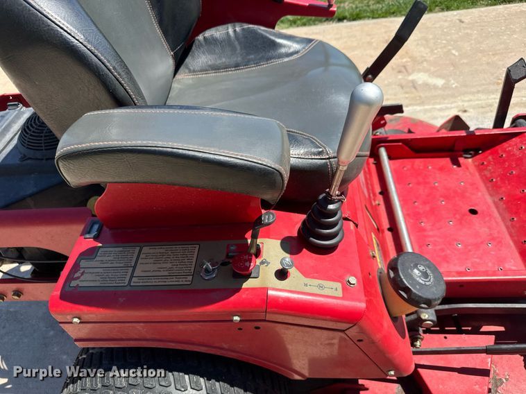 image for item EQ1375 2013 Country Clipper Challenger ZTR lawn mower