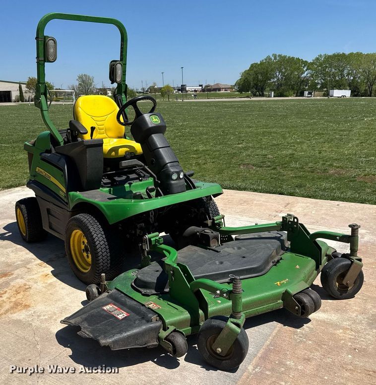 image for item EQ1376 John Deere 1550 Terrain Cut lawn mower