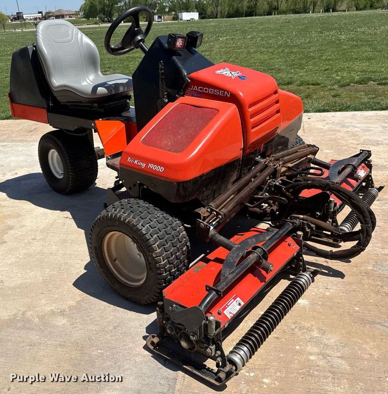 image for item EQ1379 Jacobsen Tri-King 1900D reel mower